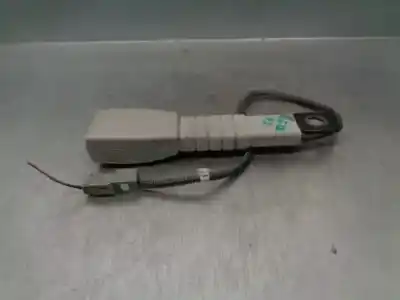 Pezzo di ricambio per auto di seconda mano gancio cintura anteriore sinistro per hyundai accent iii (mc) 1.6 gls riferimenti oem iam 888301e000