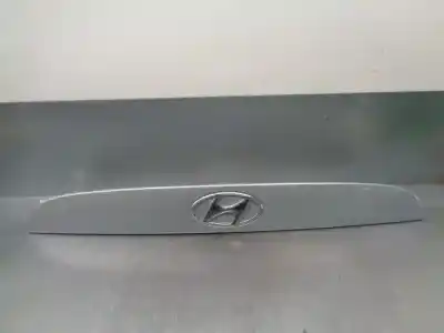 Pezzo di ricambio per auto di seconda mano maniglia esterna del cancello per hyundai accent iii (mc) 1.6 gls riferimenti oem iam 873701e000