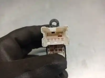 Автозапчасти б/у управление задними левыми стеклами за subaru legacy berl. b13 (bl) 2.0 d classic ссылки oem iam 83071fg100  