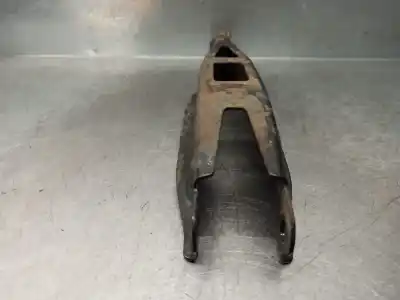 Автозапчастина б/у задній лівий нижний рычаг для subaru legacy berl. b13 (bl) 2.0 d classic посилання на oem iam 20250fg041  