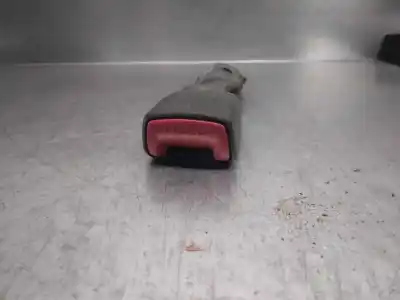 Автозапчасти б/у крюк для ремня задний центральный за suzuki ignis rm (mh) 1.5 cat 99 cv / 73 kw ссылки oem iam 8490586g0  