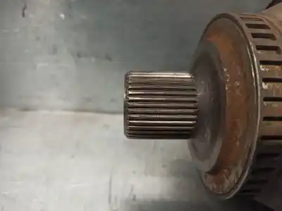 Автозапчастина б/у передня права трансмісія для audi a6 c5 avant (4b5, 4b6) 2.5 tdi посилання на oem iam 6q0407272c  