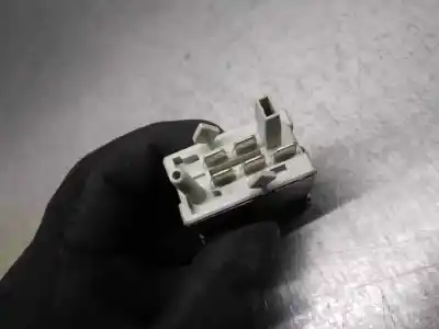 Second-hand car spare part headlights switch for audi a4 berlina (b5) 1.9 tdi oem iam references 8d0941301  