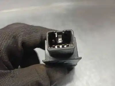 Pezzo di ricambio per auto di seconda mano interruttore per opel monterey ltd riferimenti oem iam 8970667610  