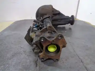 Second-hand car spare part front differential for opel monterey ltd oem iam references d32137  70123