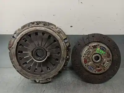 Second-hand car spare part CLUTCH KIT for PEUGEOT 406 BERLINA (S1/S2)  OEM IAM references 2052A6  704334