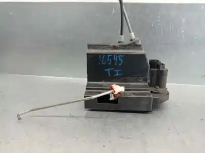 Peça sobressalente para automóvel em segunda mão fechadura da porta traseira esquerda por ssangyong actyon 2.0 td cat referências oem iam 7131009005