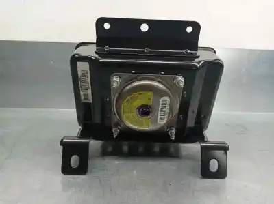 Автозапчастина б/у передня права подушка безопасности для ssangyong actyon 2.0 td cat посилання на oem iam 8621031002  