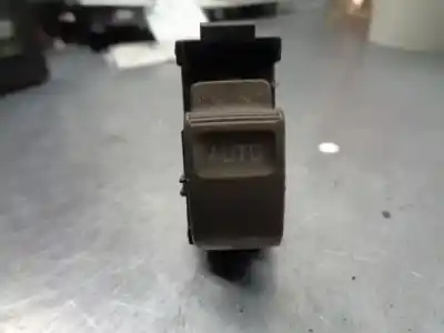 Peça sobressalente para automóvel em segunda mão botão / interruptor elevador vidro traseiro direito por lexus gs300 (jzs160) 3.0 24v cat referências oem iam 3492w98