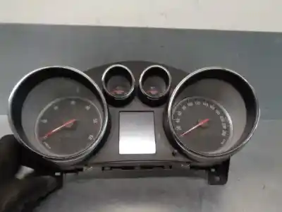 Автозапчастина б/у панель інструментів для opel zafira tourer c (p12) 2.0 cdti (75) посилання на oem iam 13460581  600775881