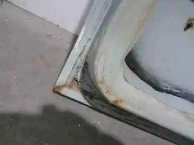 Pezzo di ricambio per auto di seconda mano portellone per lada niva ( 2121 / 21213 / 21214 / 21215 ) 1.6 riferimenti oem iam   