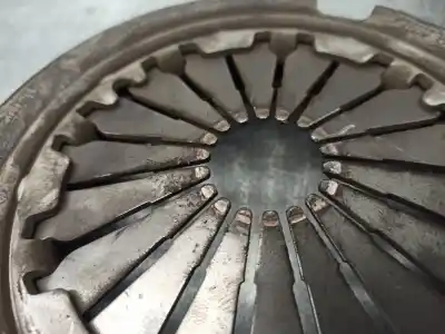Second-hand car spare part clutch kit for citroen c3 1.4 hdi (68 cv) 1.4 hdi oem iam references 205287  195504