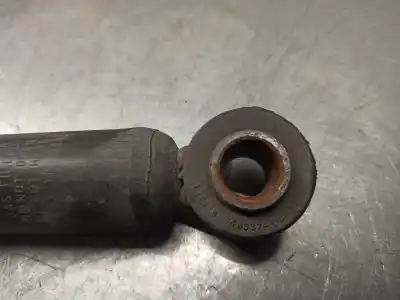 Second-hand car spare part right rear shock absorber for toyota yaris (ncp1/nlp1/scp1) 1.3 expo oem iam references 485300d080  