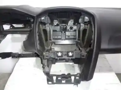 Peça sobressalente para automóvel em segunda mão tablier por ford focus iii 1.6 tdci referências oem iam 1851699  