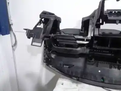 Peça sobressalente para automóvel em segunda mão tablier por ford focus iii 1.6 tdci referências oem iam 1851699  