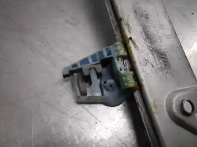 Автозапчастина б/у регулятор переднього правого скла для opel corsa d (s07) 1.4 (l08 l68) посилання на oem iam 13447041  