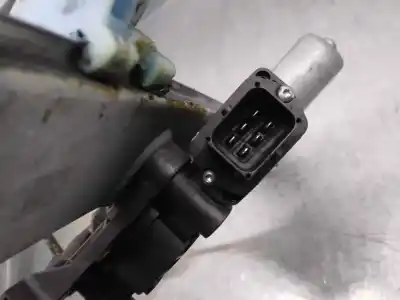 Автозапчастина б/у регулятор переднього правого скла для opel corsa d (s07) 1.4 (l08 l68) посилання на oem iam 13447041  