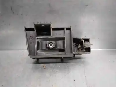 Second-hand car spare part interior left front handle for renault rapid/express (f40) 1.6 d familiar (f404) oem iam references 7700758066  