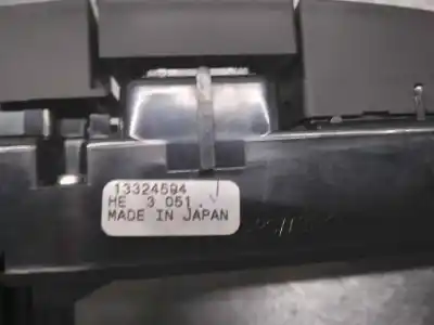 Peça sobressalente para automóvel em segunda mão interruptor 4 piscas - emergência por opel insignia a sedán (g09) 2.0 cdti (69) referências oem iam 13324594  