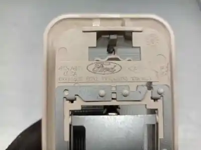 Second-hand car spare part interior light for ford ka (ru8) 1.3 tdci oem iam references 735446036  