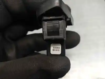 Pièce détachée automobile d'occasion commande de lève vitre avant droit pour ford ka (ru8) 1.3 tdci références oem iam e30583  e30659