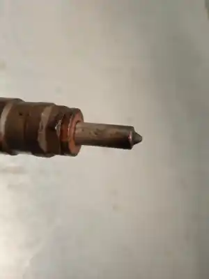 Second-hand car spare part injector for renault megane ii berlina 3p 1.9 dci diesel 120 cv / 88 kw oem iam references 8200100272  0445110110b