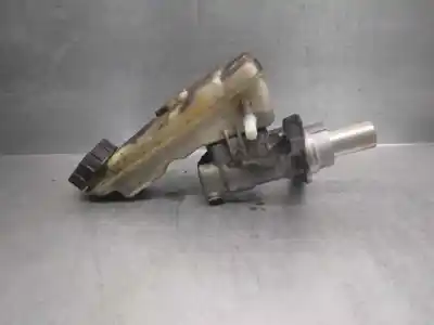 Pezzo di ricambio per auto di seconda mano pompa freni per ford focus iii 1.6 tdci riferimenti oem iam av612140j