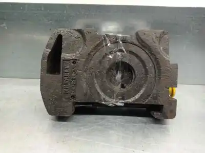 Peça sobressalente para automóvel em segunda mão macaco hidráulico por renault megane i fase 2 berlina (ba0) 1.9 dci diesel cat 102 cv / 75 kw referências oem iam 8200096829c  