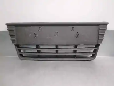 Pezzo di ricambio per auto di seconda mano griglia centrale paraurti per ford focus iii 1.6 tdci riferimenti oem iam bm5117k945a