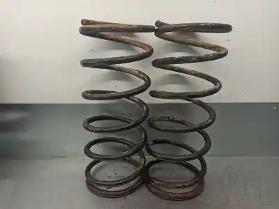 Pezzo di ricambio per auto di seconda mano molla di ammortizzazione per mitsubishi pajero 2.5 td riferimenti oem iam mb584151