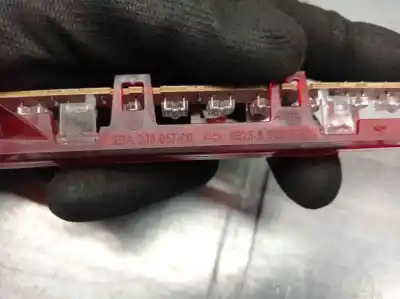 Second-hand car spare part central brake light for bmw serie 1 berlina (e81/e87) 2.0 turbodiesel cat oem iam references 63256924673  2da00895700