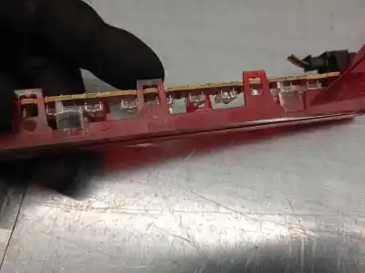 Second-hand car spare part central brake light for bmw serie 1 berlina (e81/e87) 2.0 turbodiesel cat oem iam references 63256924673  2da00895700