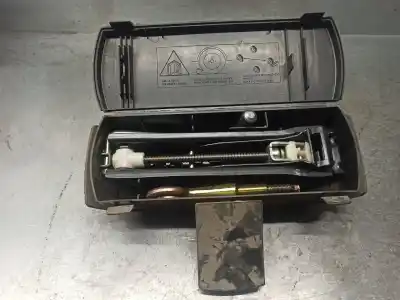 Pièce détachée automobile d'occasion cric hydraulique pour citroen xsara berlina 2.0 hdi premier (80kw) références oem iam 9636262480  
