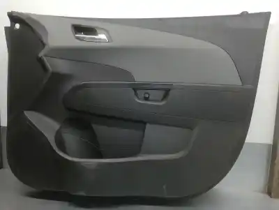 Tweedehands auto-onderdeel bekleding rechts voordeur voor chevrolet aveo 1.3 diesel cat oem iam-referenties 95941187