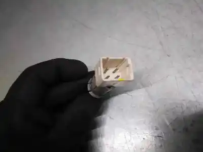 Автозапчасти б/у выключатель за smart forfour 1.5 cdi cat ссылки oem iam mr977584  