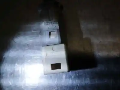 Автозапчасти б/у выключатель за smart forfour 1.5 cdi cat ссылки oem iam mr977584  