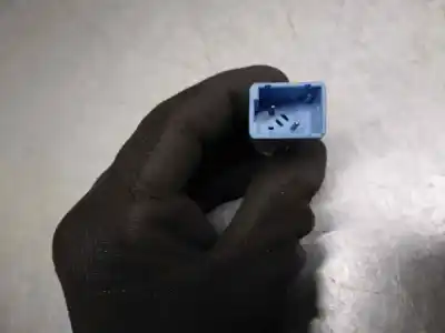 Автозапчастина б/у вимикач для smart forfour 1.5 cdi cat посилання на oem iam mr977585  