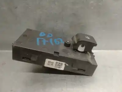 Tweedehands auto-onderdeel schakelaar rechts voor ruit voor chevrolet aveo 1.3 diesel cat oem iam-referenties 954650076