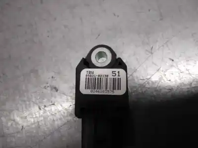 Peça sobressalente para automóvel em segunda mão sensor por toyota auris (_e18_) 1.2 (nre185_) referências oem iam 8983102130  