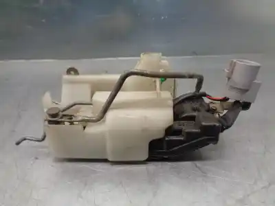 Second-hand car spare part front right door lock for toyota celica (t20) 1.8 st oem iam references 6903020560