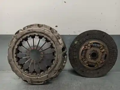 Piesă de schimb auto la mâna a doua kit de ambreiaj pentru toyota auris (_e18_) 1.2 (nre185_) referințe oem iam 3121012371