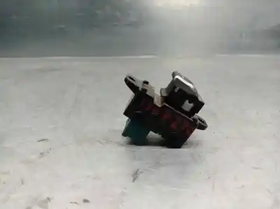 Pezzo di ricambio per auto di seconda mano comando alzacristalli posteriori destro per kia optima (jf) 1.7 crdi riferimenti oem iam 93590d4000a  