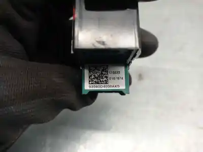 Pezzo di ricambio per auto di seconda mano comando alzacristalli posteriori destro per kia optima (jf) 1.7 crdi riferimenti oem iam 93590d4000a  
