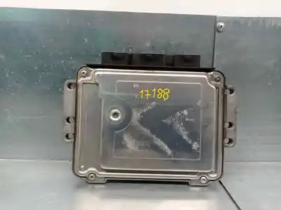 Second-hand car spare part ecu engine control for renault megane ii sedán (lm0/1_) 1.9 dci (lm0g lm1g lm2c) oem iam references 8200391966  0281011776