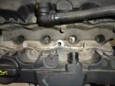 Pièce détachée automobile d'occasion moteur complet pour citroen c4 berlina 1.6 16v hdi fap références oem iam nfu  