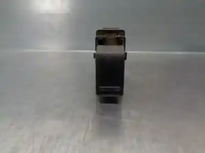 Peça sobressalente para automóvel em segunda mão botão / interruptor elevador vidro dianteiro direito por subaru forester (sg_) 2.0 x awd (sg5) referências oem iam 83071sa160