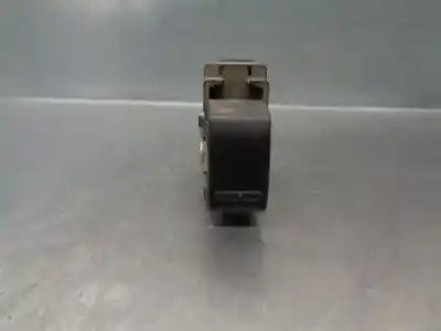 Peça sobressalente para automóvel em segunda mão botão / interruptor elevador vidro traseiro direito por subaru forester (sg_) 2.0 x awd (sg5) referências oem iam 83071sa160