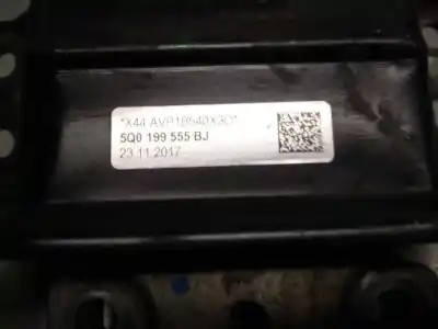Автозапчасти б/у левая опора двигателя за skoda superb iii (3v3) 2.0 tdi ссылки oem iam 5q0199555bj  