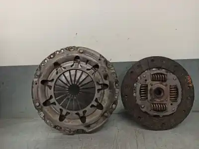 Pezzo di ricambio per auto di seconda mano KIT FRIZIONE per SUZUKI LIANA RH (ER)  Riferimenti OEM IAM 2210073JA0  123034810