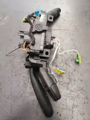 Pièce détachée automobile d'occasion commutateur d'éclairage pour peugeot 307 (s1) 2.0 hdi fap cat références oem iam 96511199xt  96511199xt